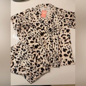Animal print pajama set sz small new